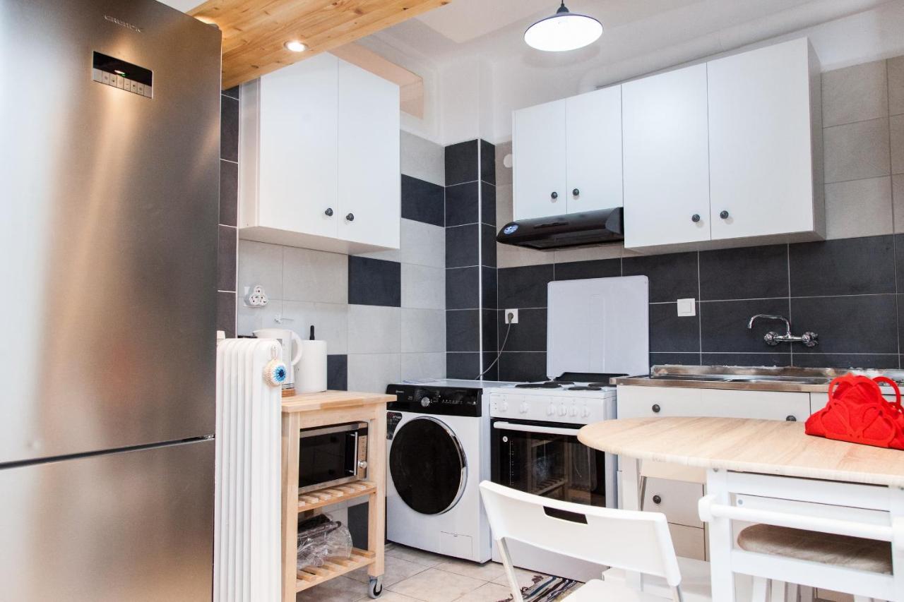 Cozy Apartment In Pireas 외부 사진
